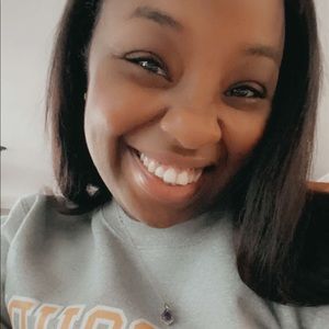 Meet your Posher, Erica